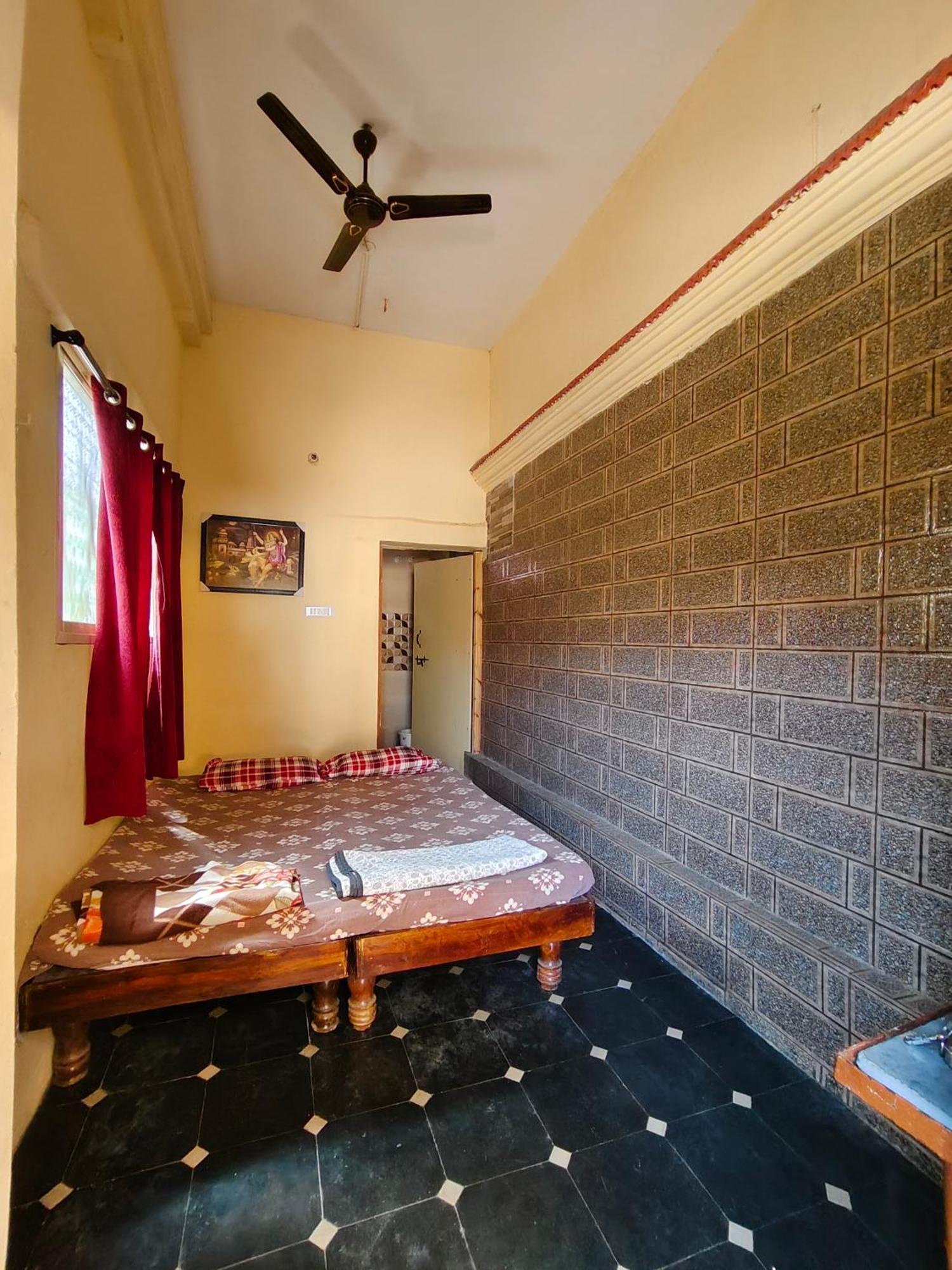Magic Rock Villa ฮอสเปต ภายนอก รูปภาพ