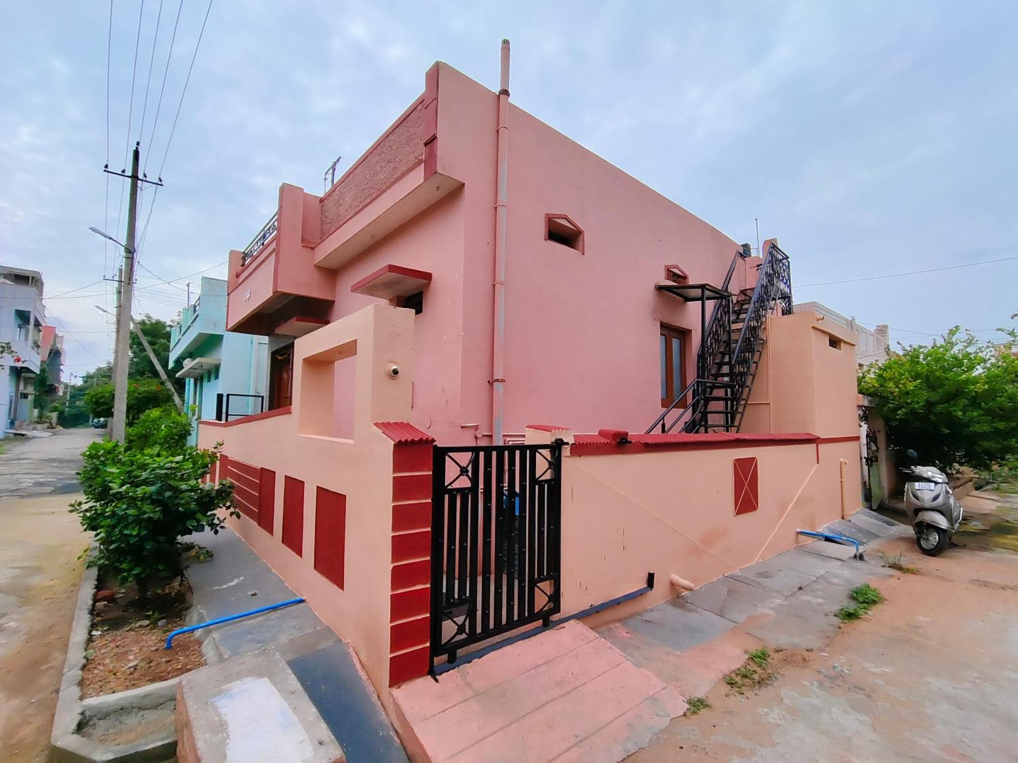 Magic Rock Villa ฮอสเปต ภายนอก รูปภาพ